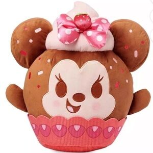 Minnie Mouse Strawberry Cupcake Disney Munchlings Plush